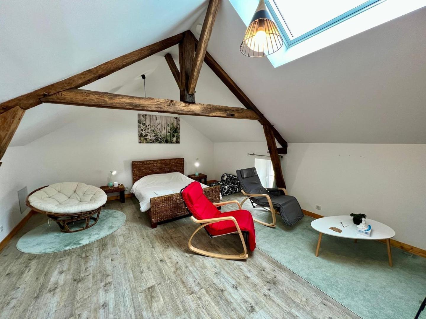 Chez Marcel - Maison 3 Chambres Lussac-les-Chateaux Luaran gambar
