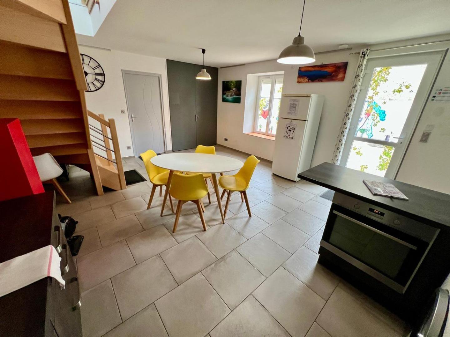 Chez Marcel - Maison 3 Chambres Lussac-les-Chateaux Luaran gambar